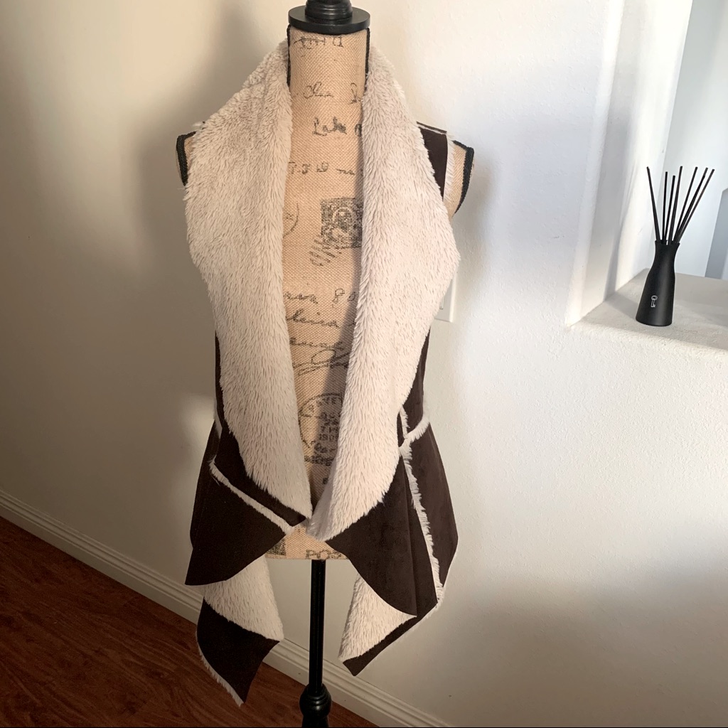 Anthropologie Faux Fur Vest M